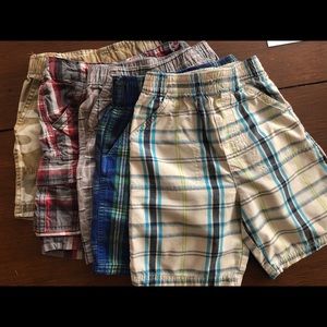 Set of 5 shorts. All size 4T